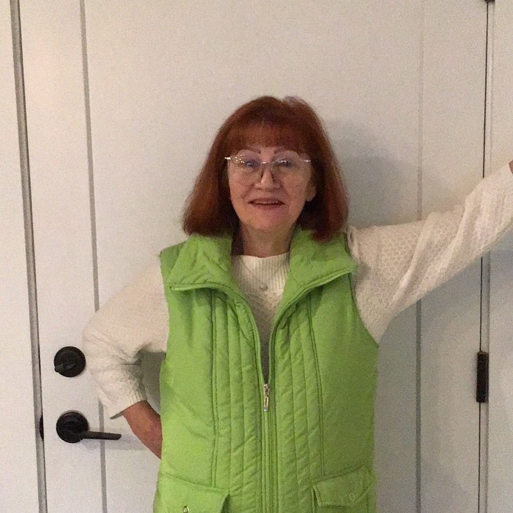 Meet your Posher, Eva